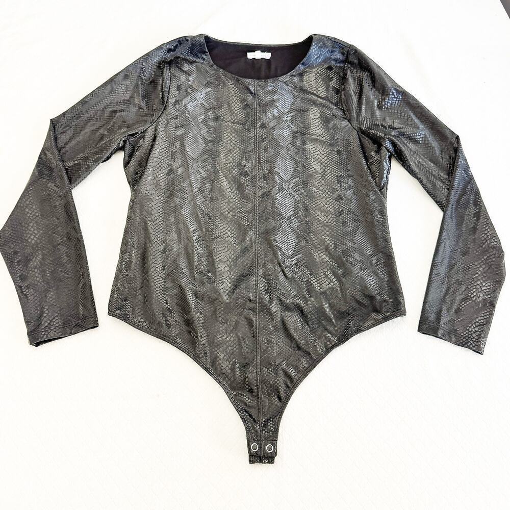 Good American Black Snake Patterned Body Suit Top Long Sleeve GB0339 Size 4 NWOT